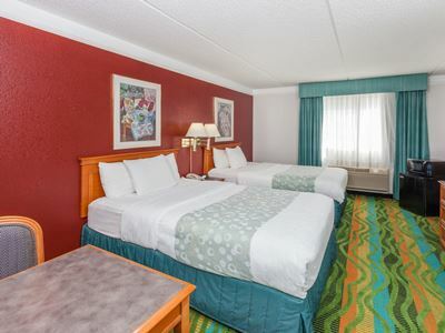Days & By Wyndham Arlington Heights