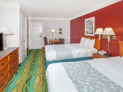 Days & By Wyndham 2* Arlington Heights