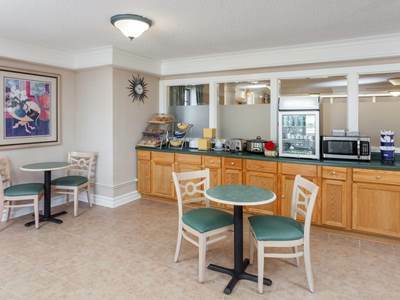 Hotel Days & By Wyndham